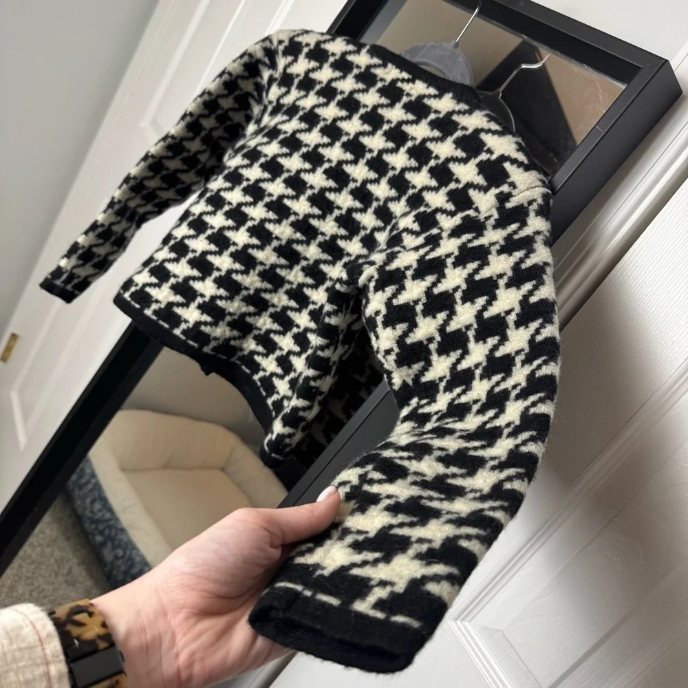 Vintage Ann Taylor Button Up - Picture 5 of 5